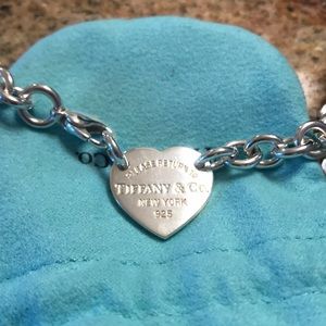 Beautiful Tiffany necklace